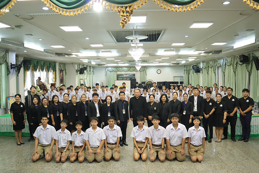 คณะผู้บริหาร ครู และนักเรียน โรงเรียนเลยอนุกูลวิทยา เข้าศึกษาดูงาน ชุมนุมเอแม็ท ซูโดกุ โรงเรียนเทพศิรินทร์