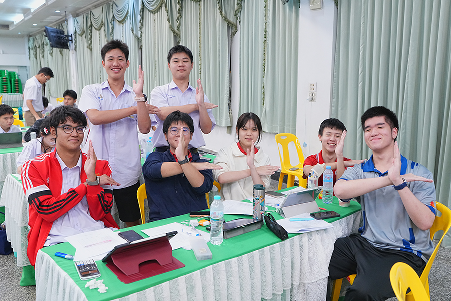 การบรรยาย เรื่อง พฤติกรรมสัตว์และปฏิบัติการนิเวศวิทยา สอวน.ชีววิทยาโอลิมปิก ค่าย 2 ปีการศึกษา 2568
