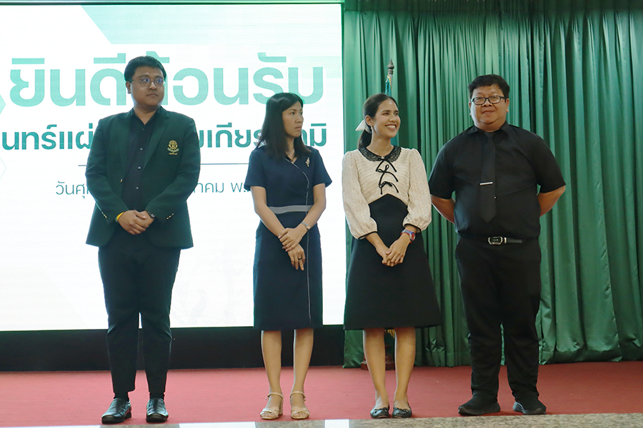 โรงเรียนเทพศิรินทร์ ยินดีต้อนรับข้าราชการครูย้ายมาดำรงตำแหน่งใหม่ ด้วยความยินดียิ่ง