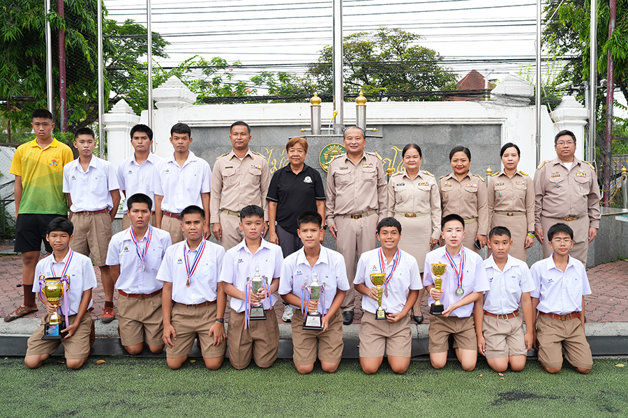 กิจกรรมหน้าเสาธงในช่วงเช้า